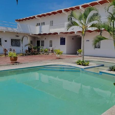פניטה דה חלטמבה La Pucca Hotel Boutique Resort מראה חיצוני תמונה